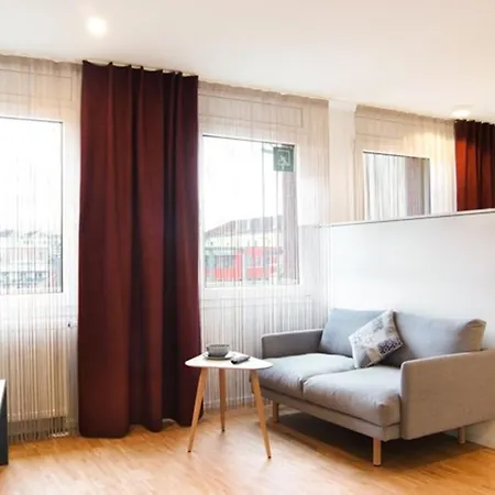 公寓式酒店 Seeger Living Premium Downtown 4*